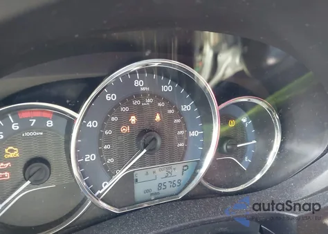 2014 Toyota Corolla Le z USA, uszkodzony, nr VIN 2T1BURHE5EC092169